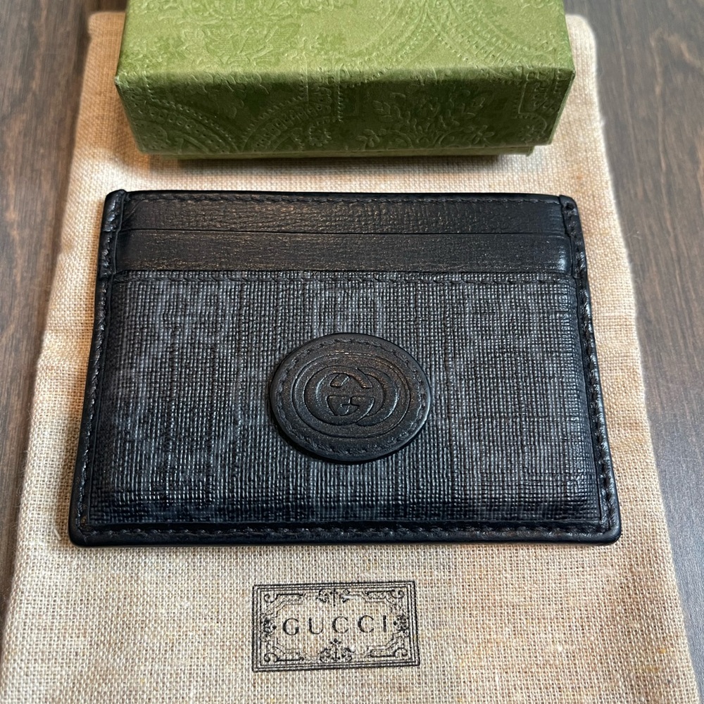 Authentic Gucci Black Card Case with Interlocking G